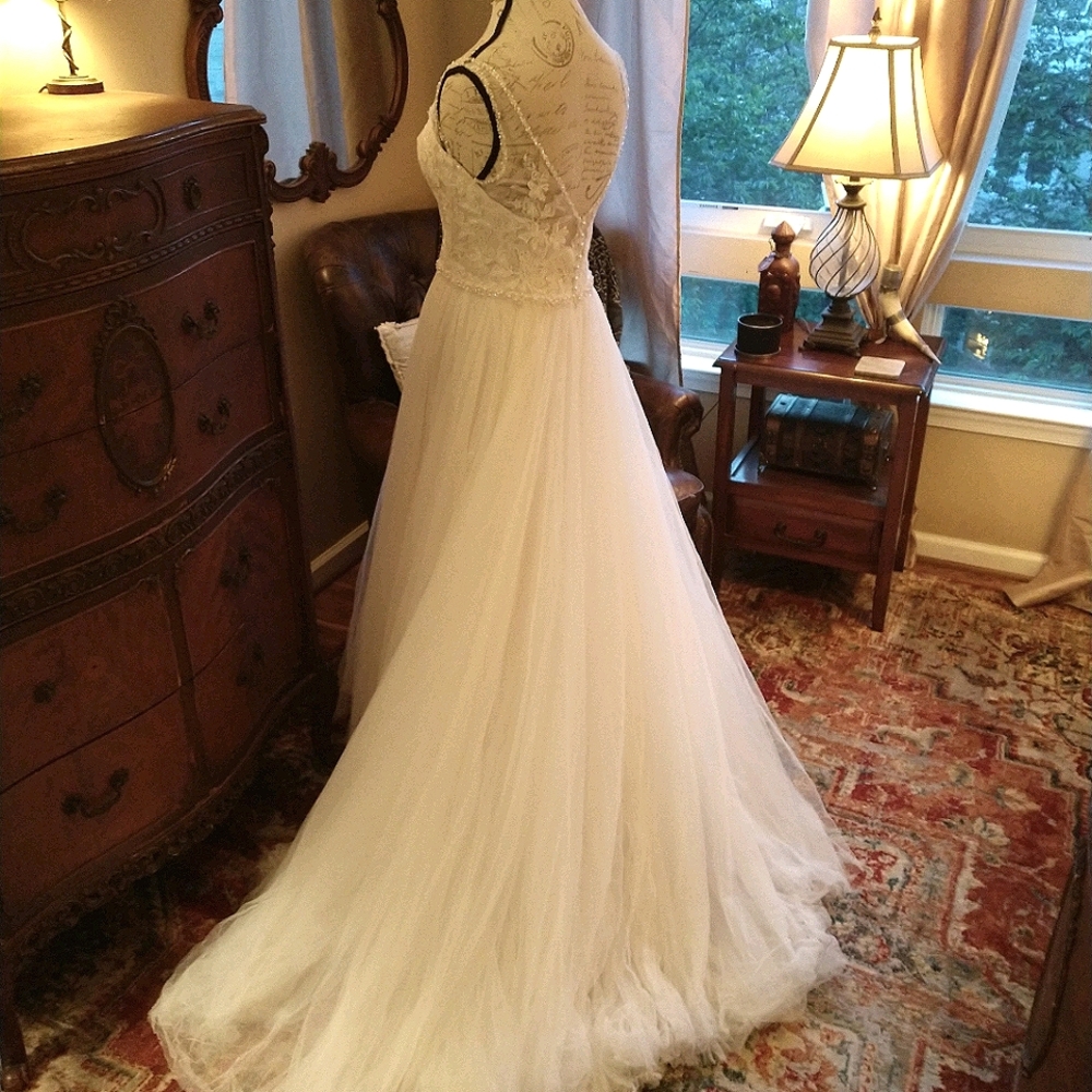 Boutique Fairytale Bridal Gown